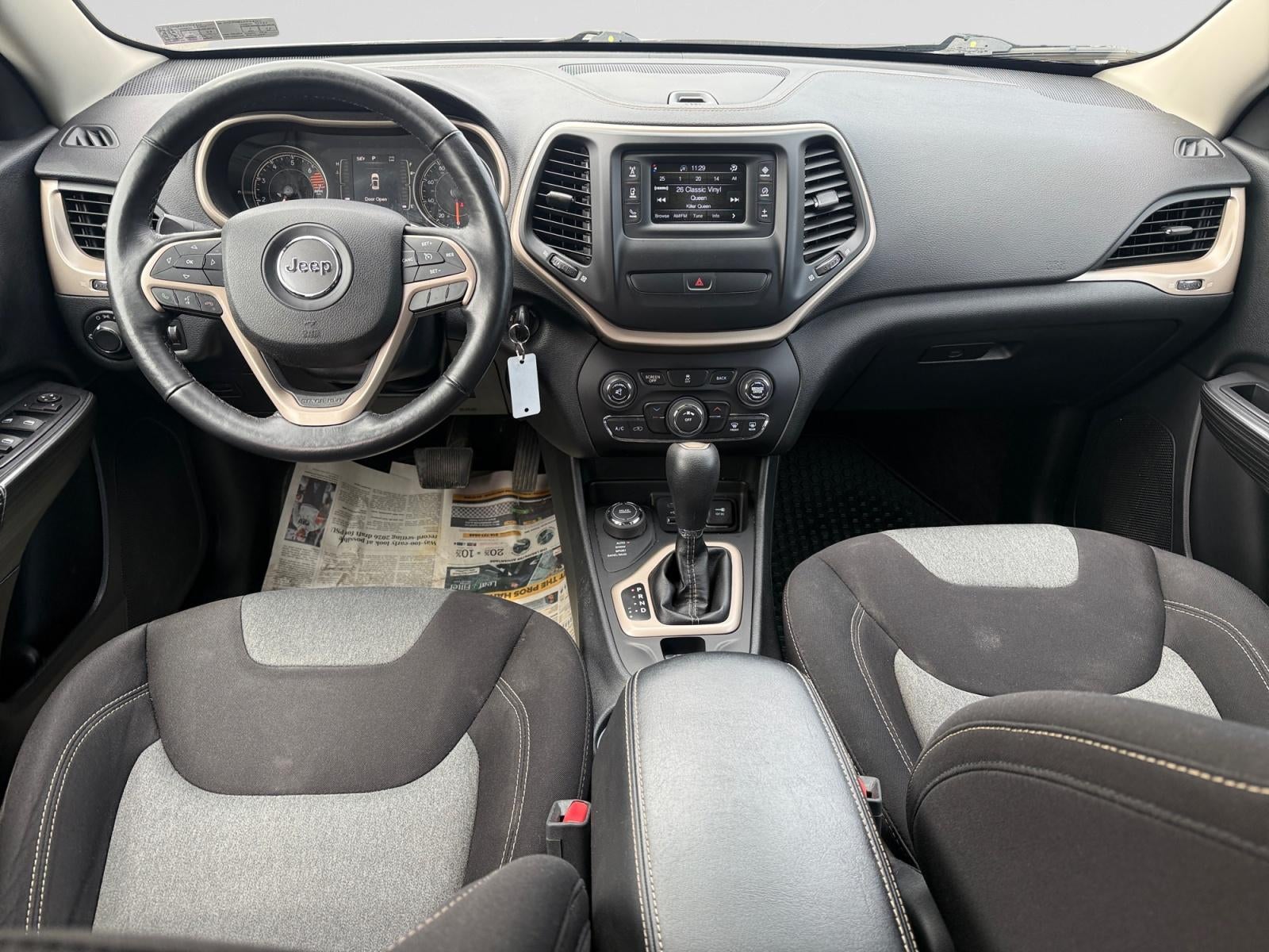 2016 Jeep Cherokee Altitude