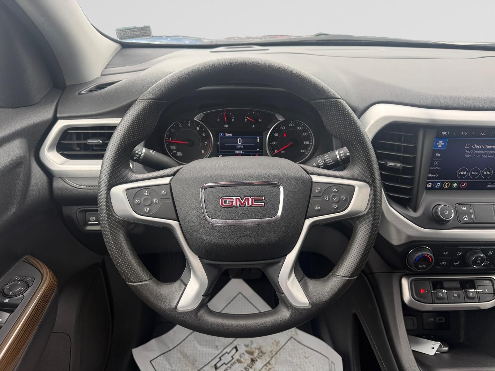 2023 GMC Acadia SLE