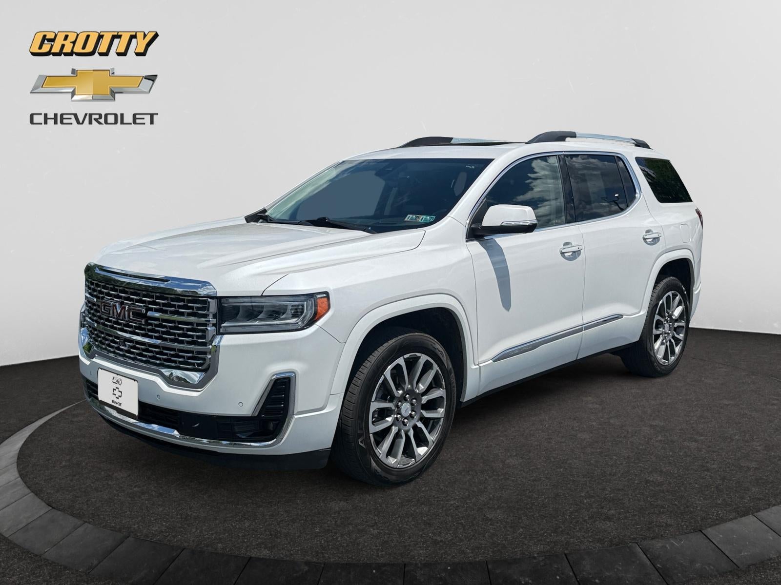 2022 GMC Acadia Denali