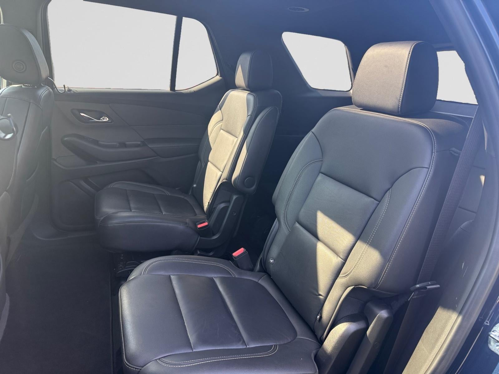 2022 Chevrolet Traverse LT Leather