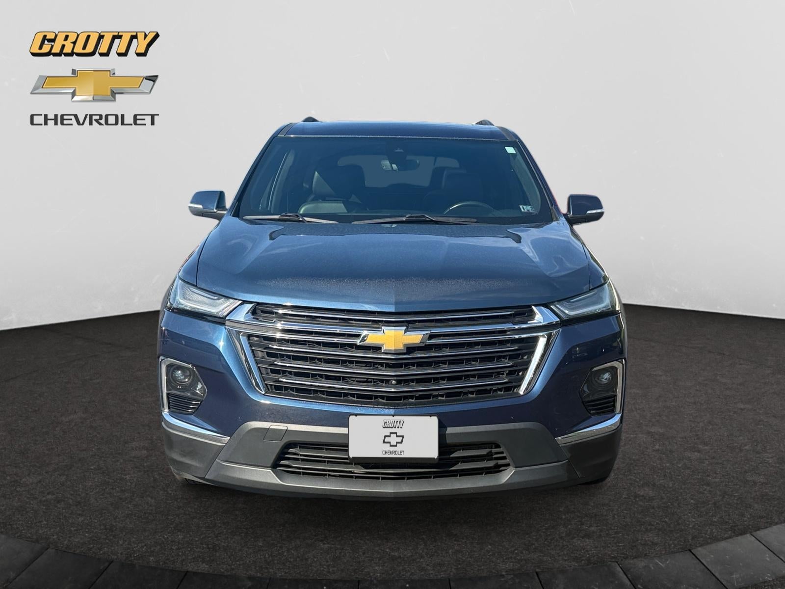 2022 Chevrolet Traverse LT Leather