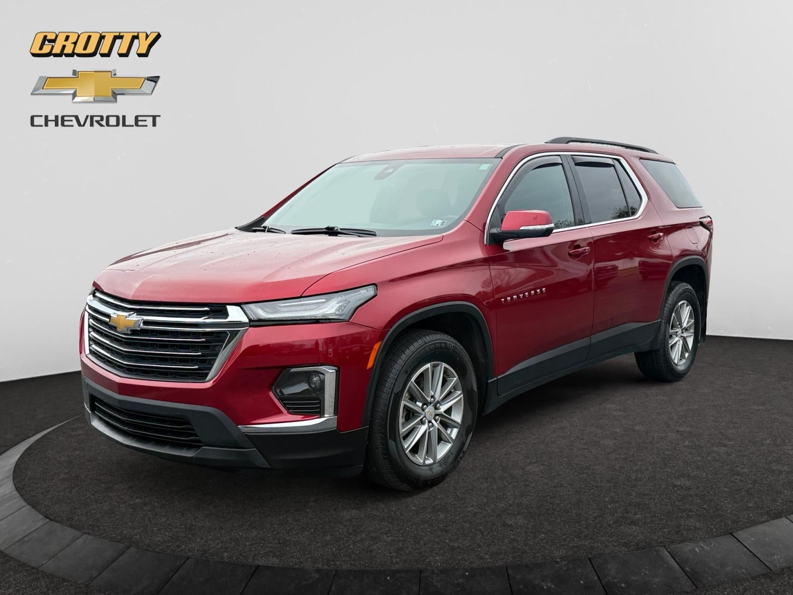 2023 Chevrolet Traverse LT Leather