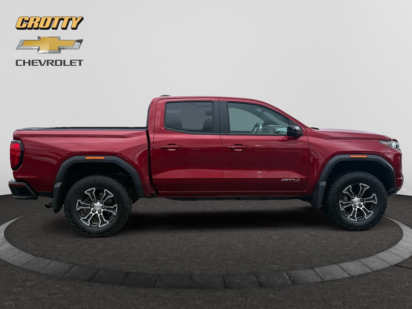 2024 GMC Canyon AT4