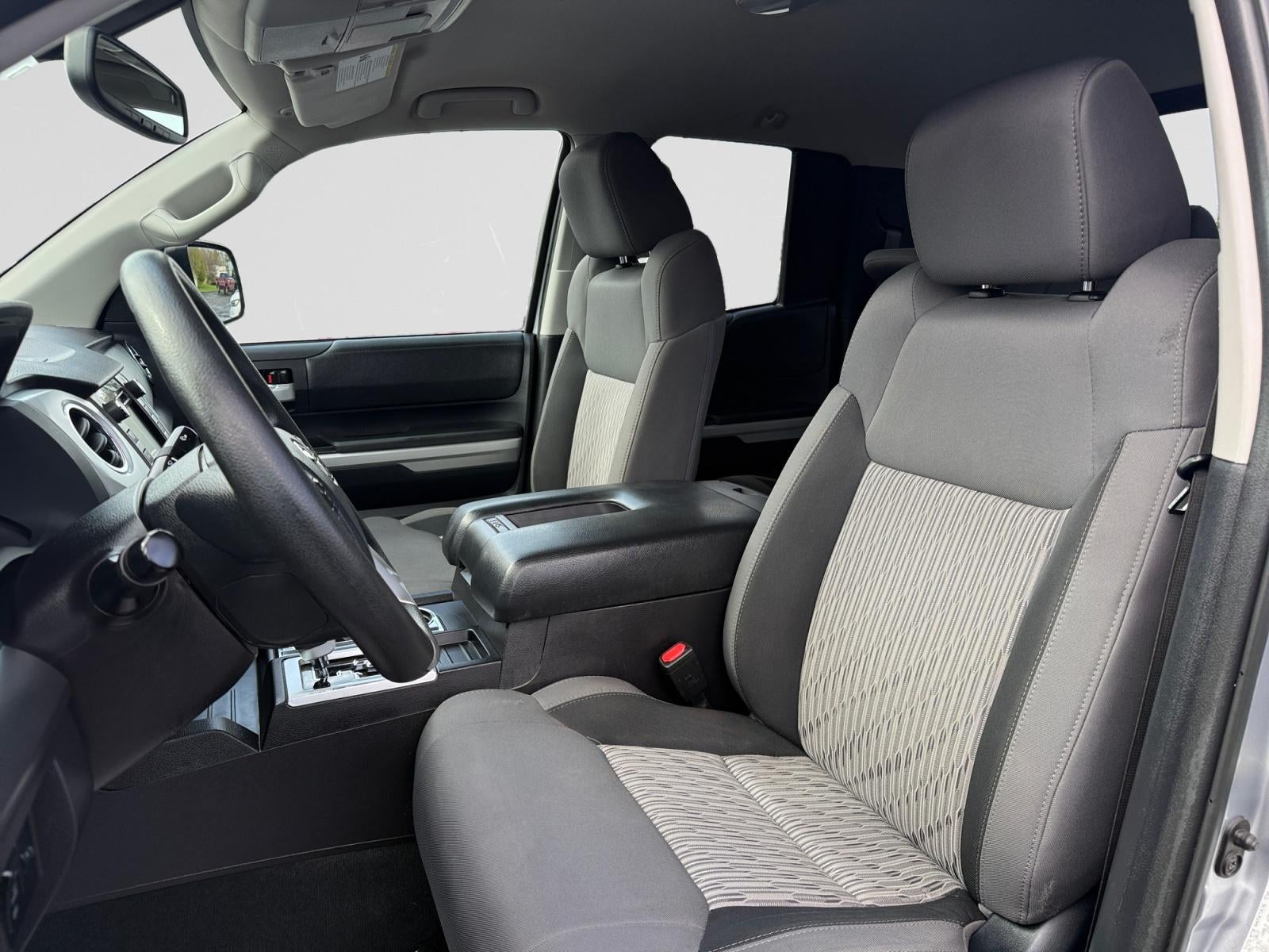 2016 Toyota Tundra SR5 5.7L V8