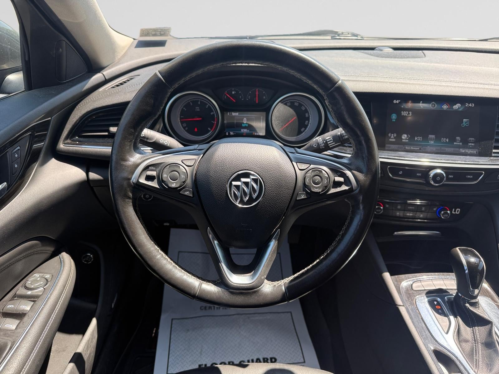 2018 Buick Regal TourX Essence